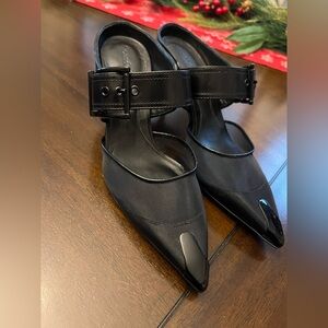 Alexander McQueen
65mm Punk buckled mesh mules